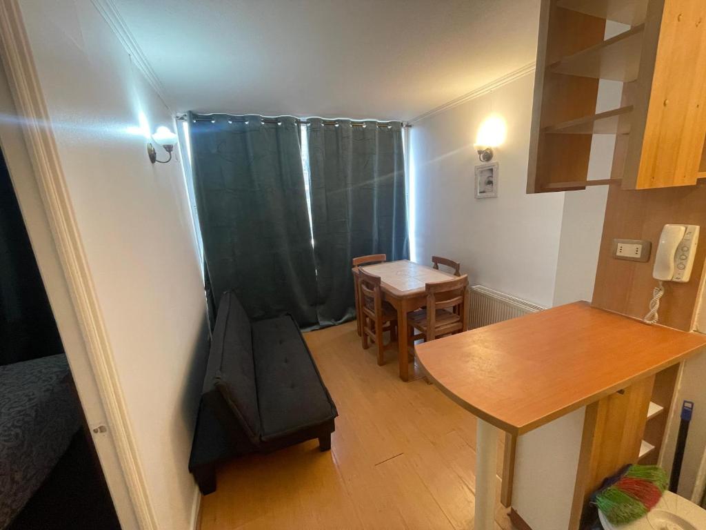 San Isidro 250 centro de Santiago metro Santa Lucía - 2