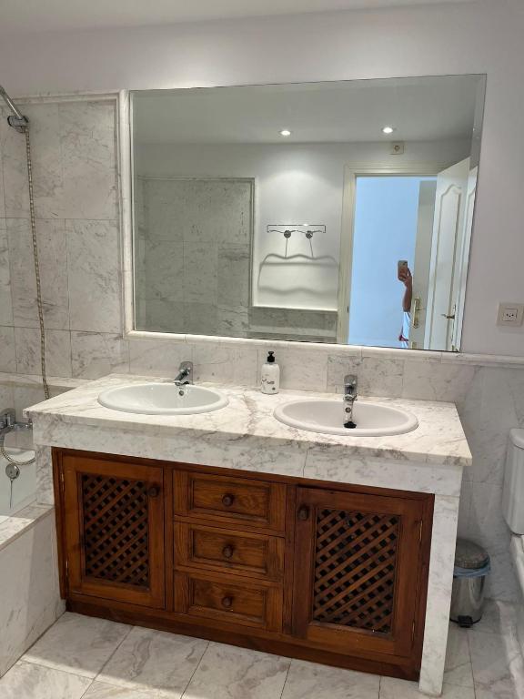 El Campanario 2BR Apartment - 4