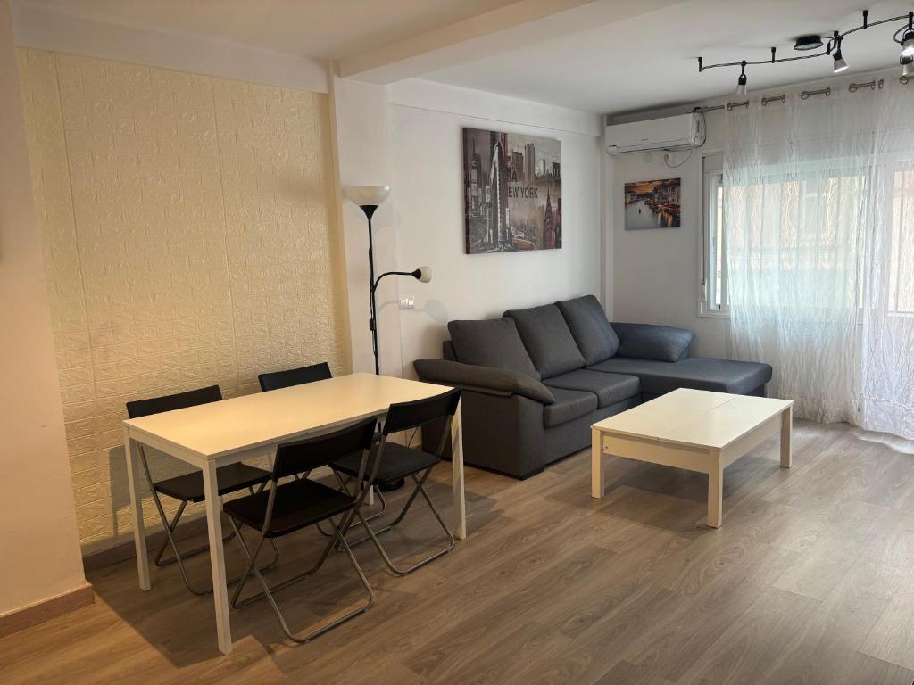 Duplex a 3 minutos de playa de la victoria Cadiz - 4