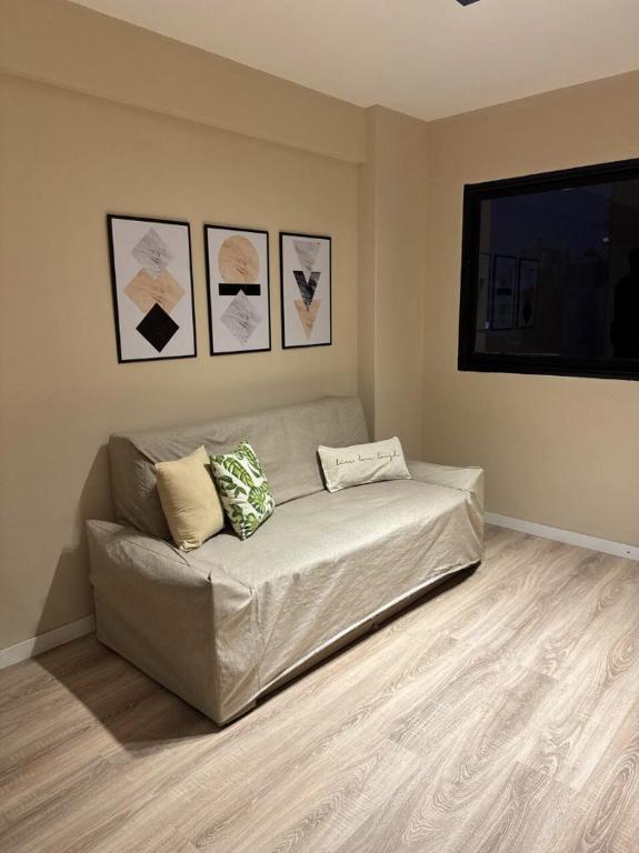 Depto Centro de Cba 3 personas - 1