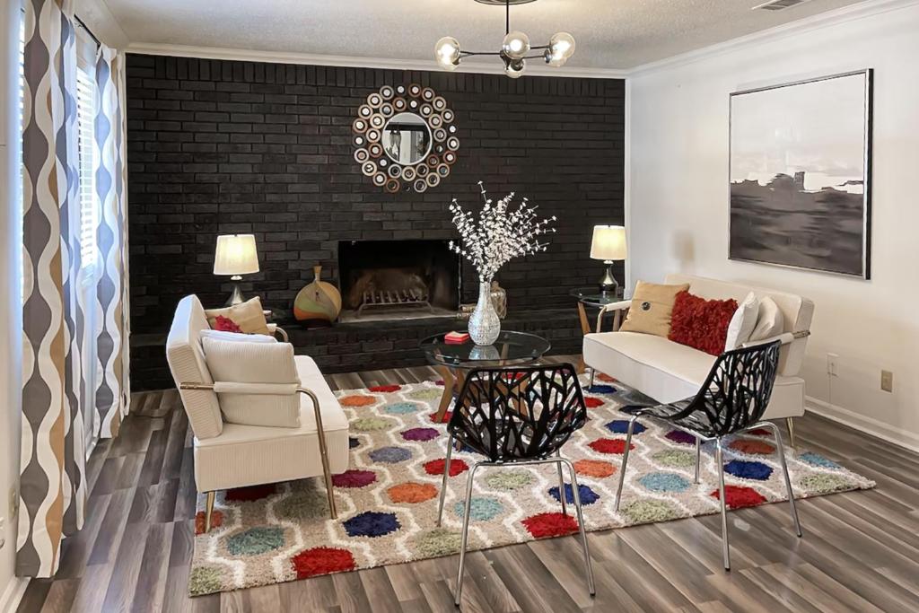 Cloud 9, Hot Springs