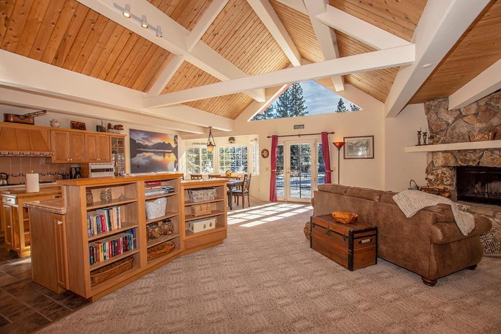 Trailside Escape By Hauserman Rentals, Tahoe City