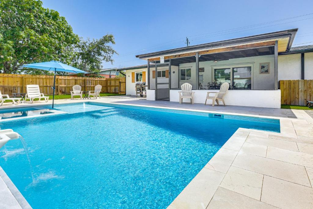 Swim, Game and BBQ Family Retreat in Stuart, Stuart