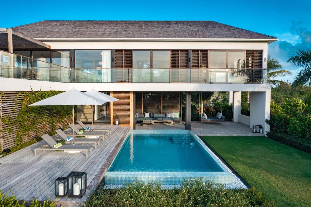 A magnificent villa that is perfect to enjoy a quiet vacation, Leeward