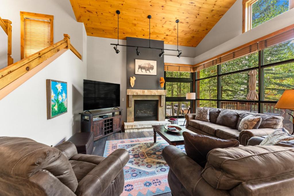 Ski Tip 8709 by Summit County Mountain Retreats, Keystone