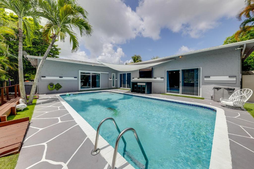 Private Oasis in West Park Near the Beach!, Miami Gardens