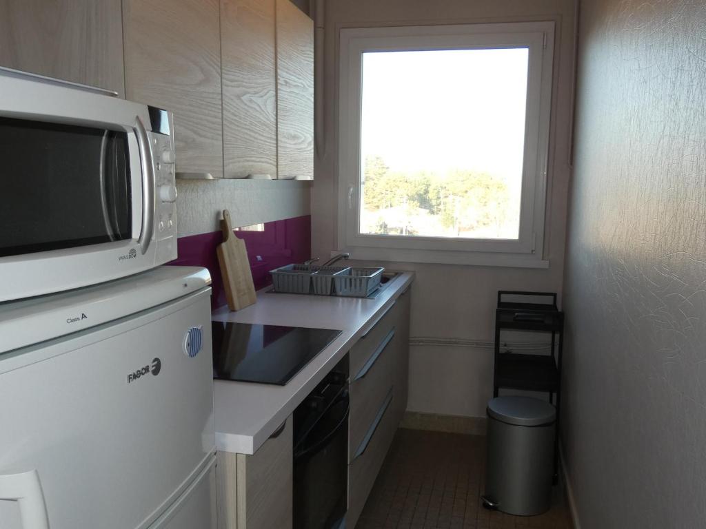 Location Vacances Appart. Rénové Face Mer Saint-Jean-de-Monts - 6 Pers. - FR-1-323-588 - 4