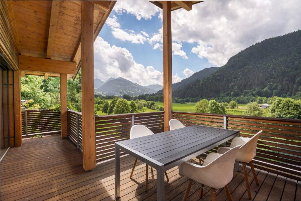 Ski & Golf Auszeit Apartment by Alpine Host Helpers, Kitzbühel