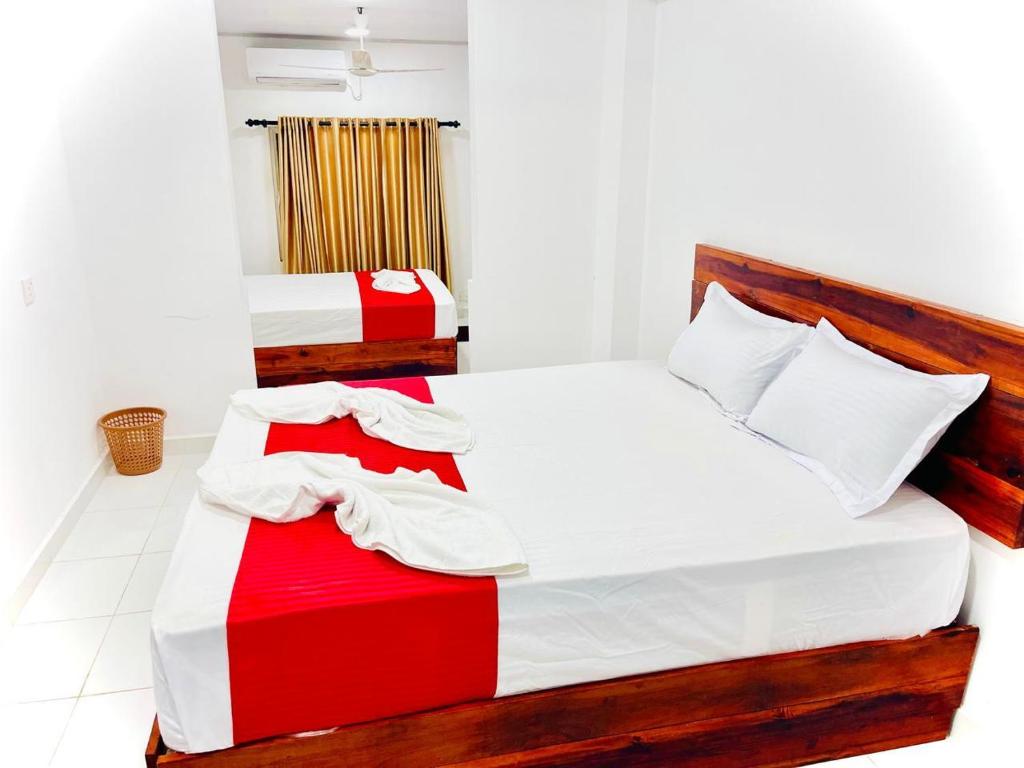 Freedom Hut, Kolombo