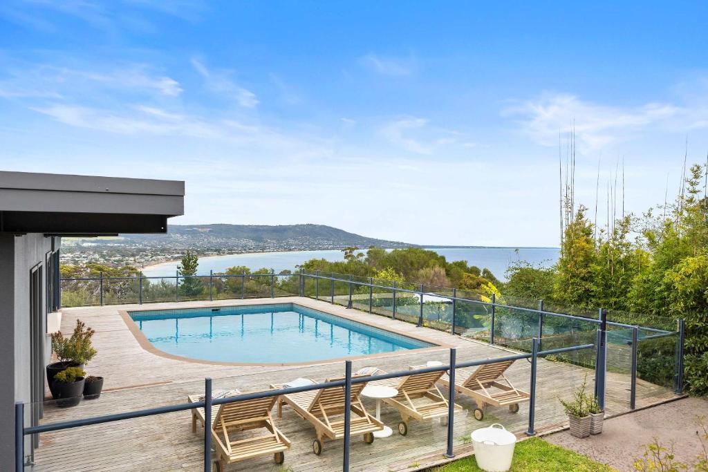Martha's Peak Heated Pool & Views, Mount Martha