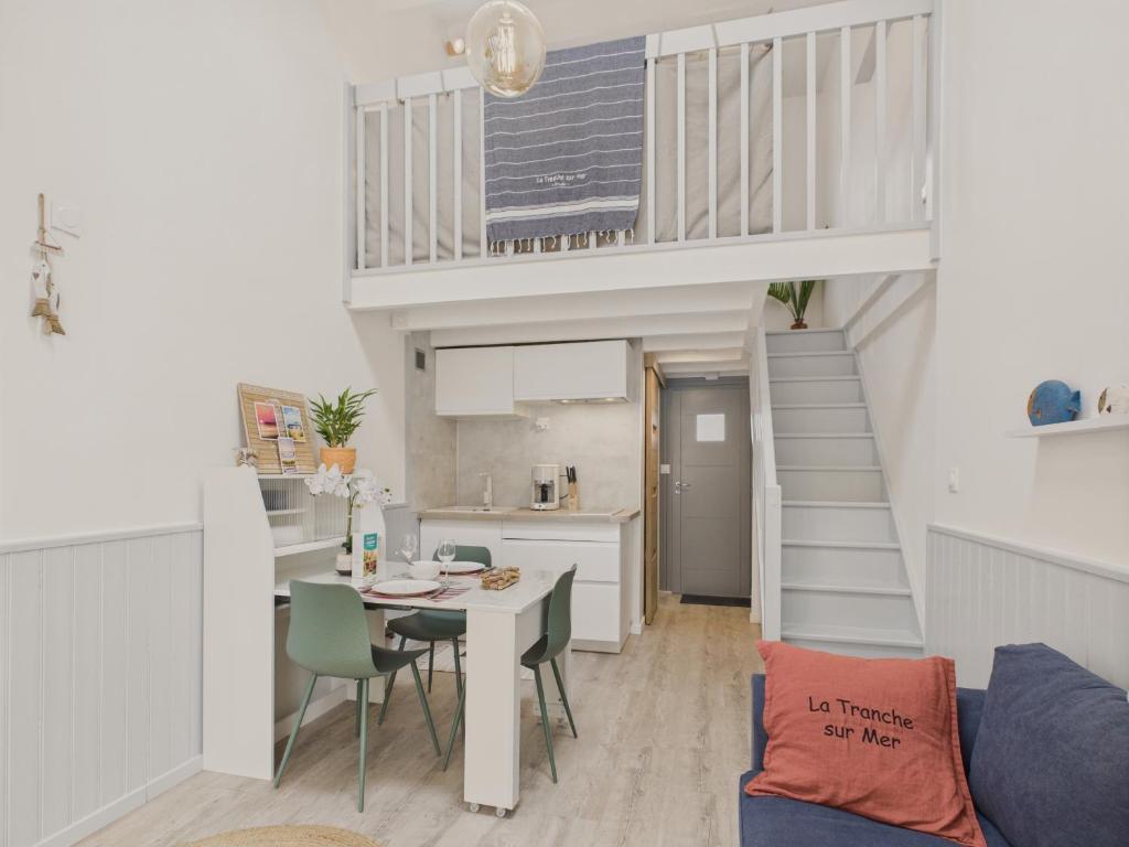 750m de la plage- Studio avec petit jardin pour 2 - 3
