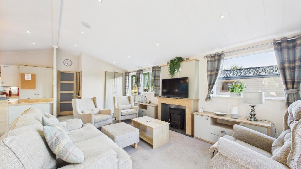 23 North Field, Ryde