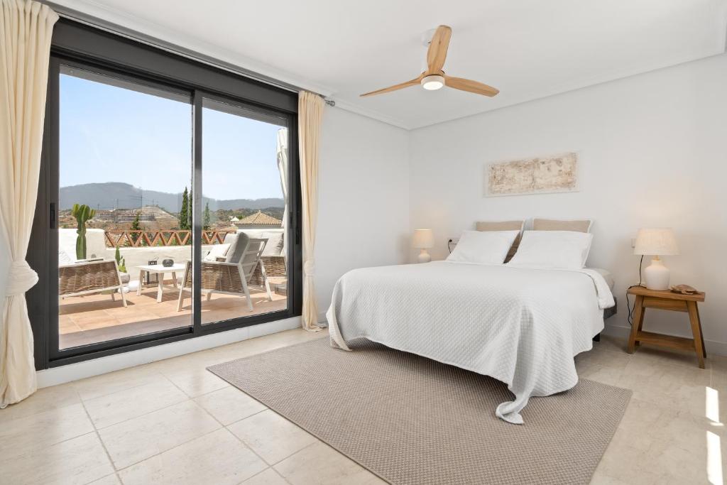 Stylish Duplex Penthouse in gated community RDR507 - 3