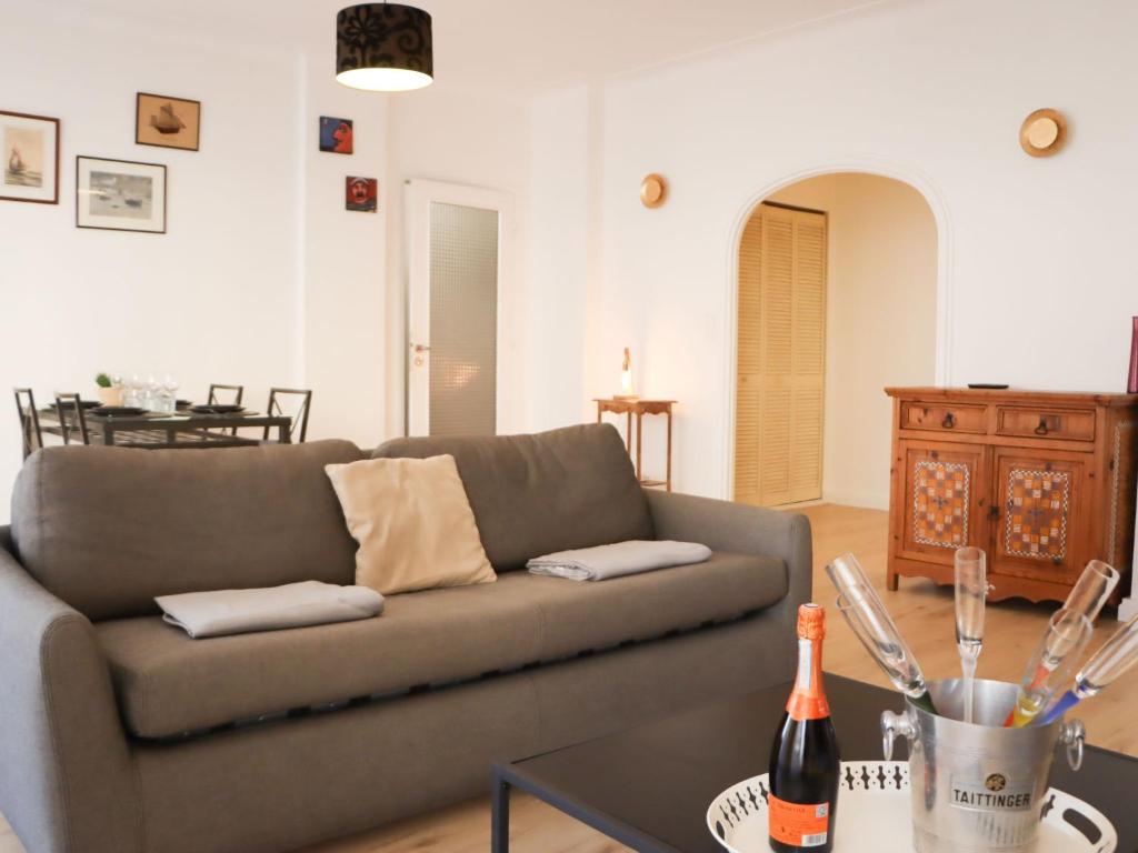 Apartment Le Lerins by Interhome - 2