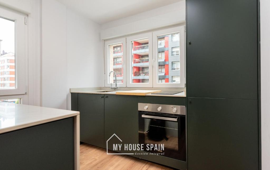 MyHouseSpain - Estilo y confort en Oviedo - 5