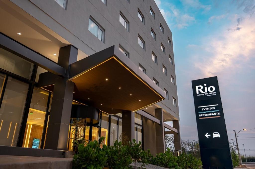Rio Hotel By Bourbon Luque Asuncion - 3