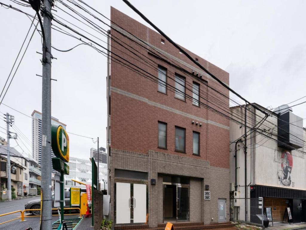 Shibuya, 8min walk Omotesando sta, 3min Harajuku sta, Switch, 10G Wi-Fi, PocketWiFi