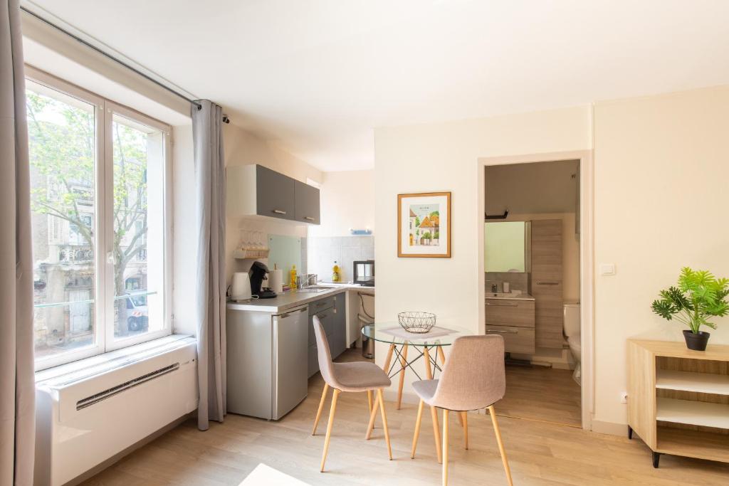 Le Creuzot, Studio proche de la place Wilson - 4