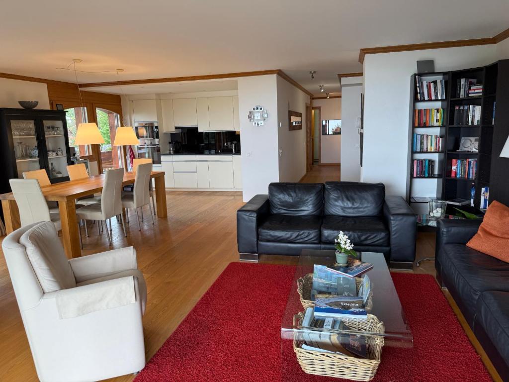 Crans-Montana Chalet - 5