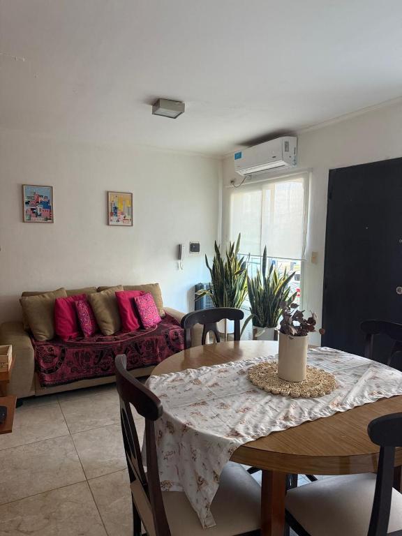 Viejo Stud, Pérez Millán