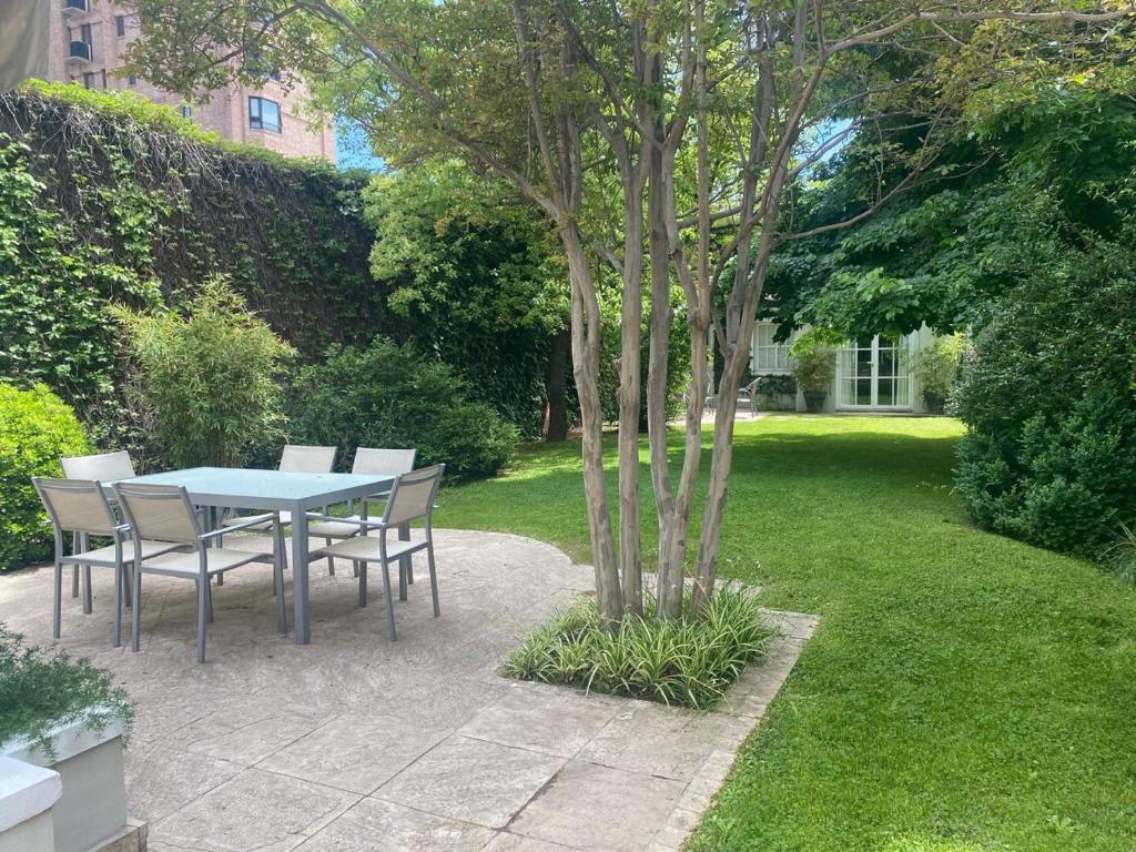 Esplendida casa en Mendoza-Desayuno-Limpieza-Cochera - 1