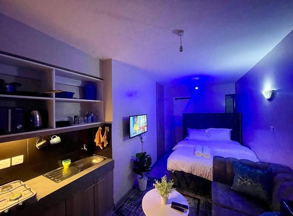 Tsavo residents, Gatunga