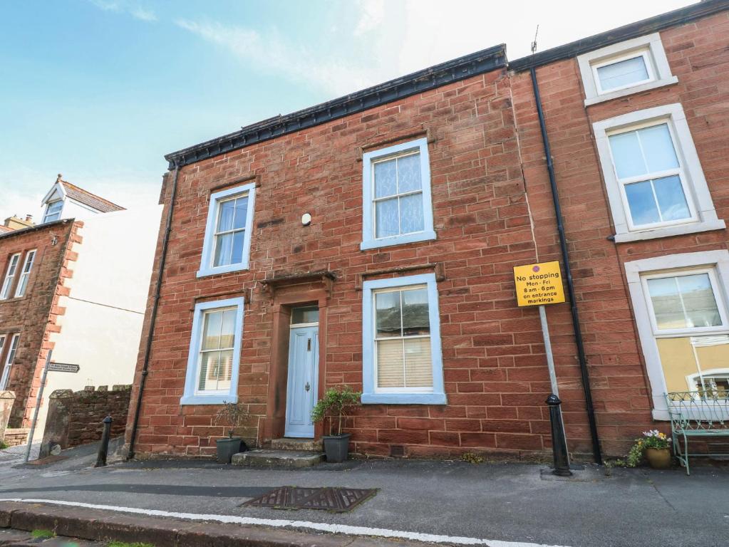 Hampton House, St Bees