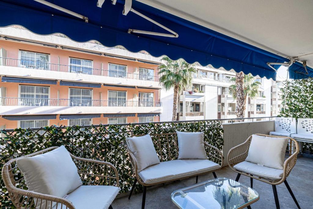 Gorgeous apartment - Near Beach - 2BR-6p - 2