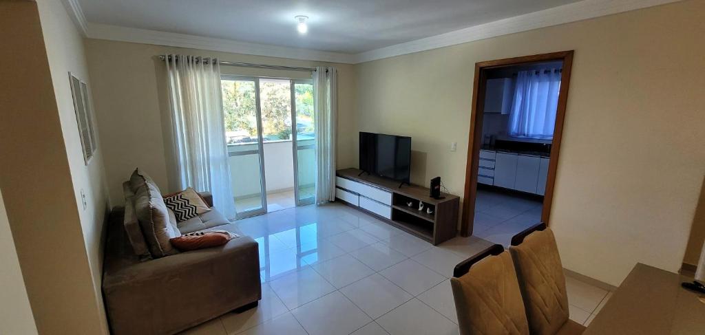 Ap 100m aconchegante, localização nobre, 3 quartos, Curitiba