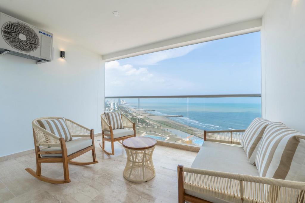 Seaside Serenity and Style - 2