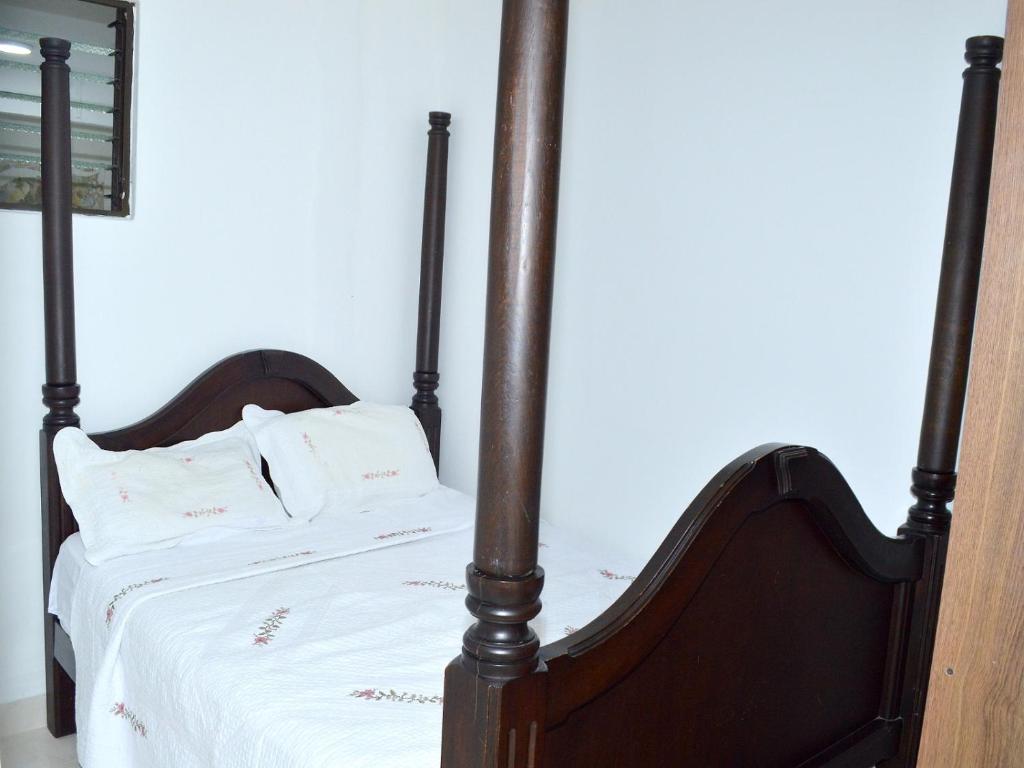 apartamento ambiente familiar y central - 3