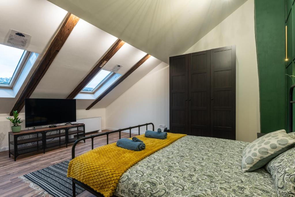 The Belfort Townhomes - Green Lux Loft - 5