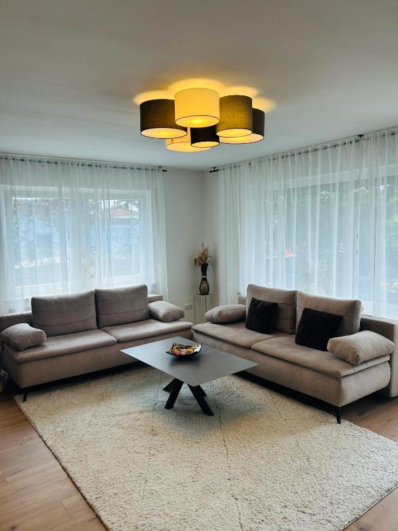 KJ Ferienwohnung bis 10P-Zentral-Garten-WIFI-Parken-Grill - 5