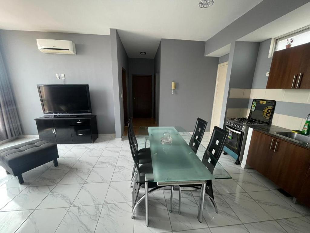 Elegante, espacioso y céntrico - 5