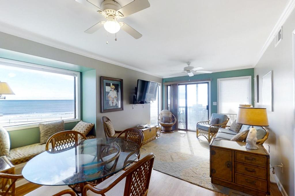 Dunescape Villas 219, Atlantic Beach