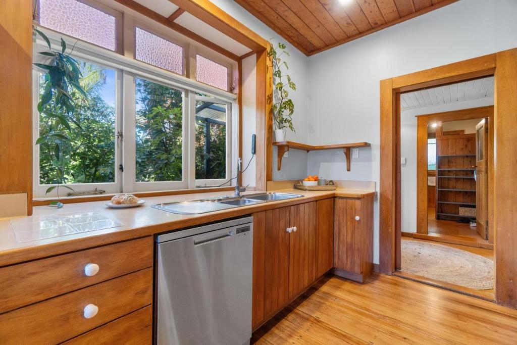 Hamilton Hideaway - Close to Town, Hamilton