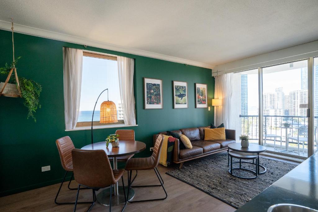 Jungle Rhythm By The Sea Surfers Paradise, Gold Coast