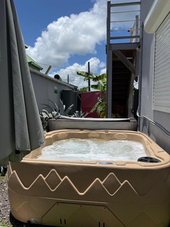 Ti Mango Fil, Le Gosier