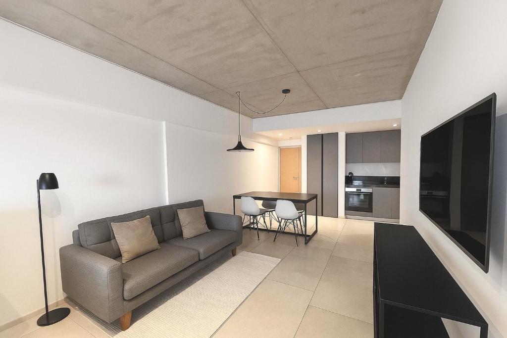 Enjoy VallanHost @ Matienzo Lot Studios - 71 - 3