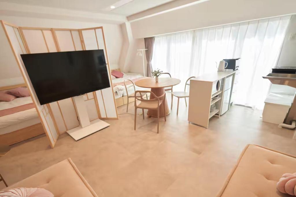 SGC蔵前2丁目4f, Wada