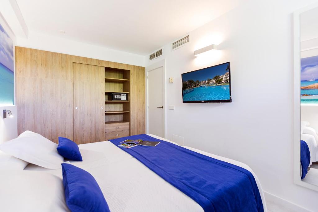 Playas Ca's Saboners — Hotel rooms in Palma Nova, Balearic Islands