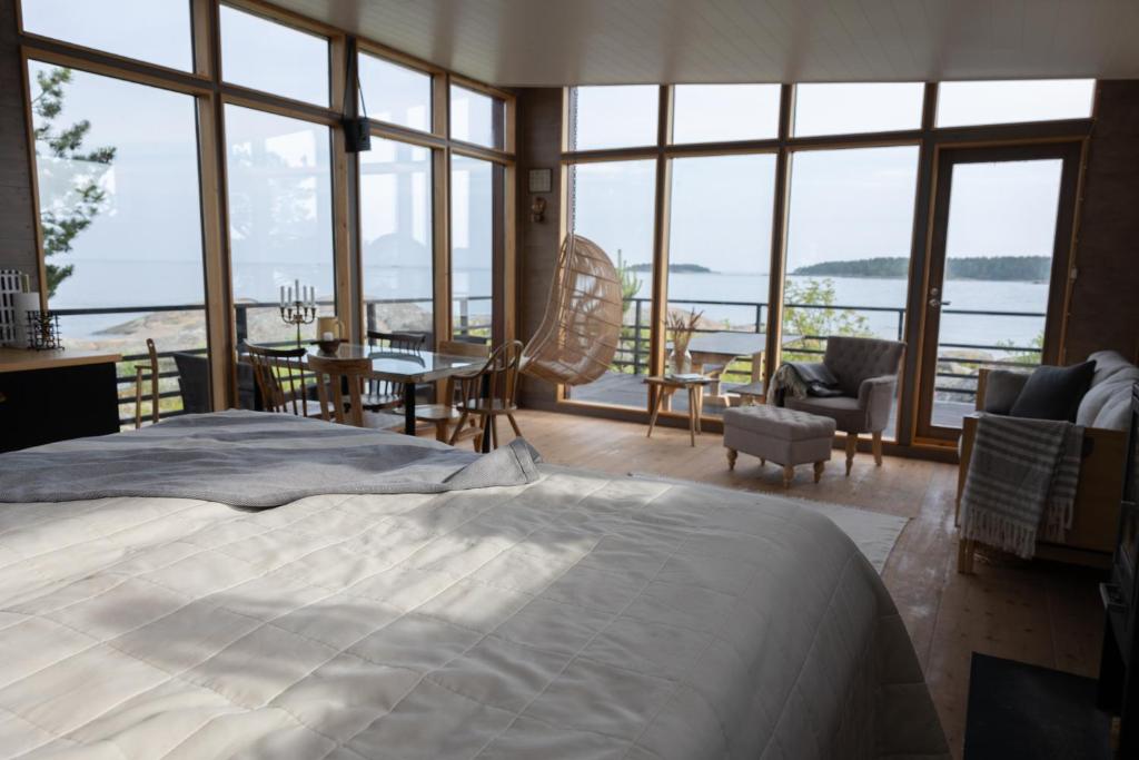 Huvila ja Sauna saaressa, Porvoo