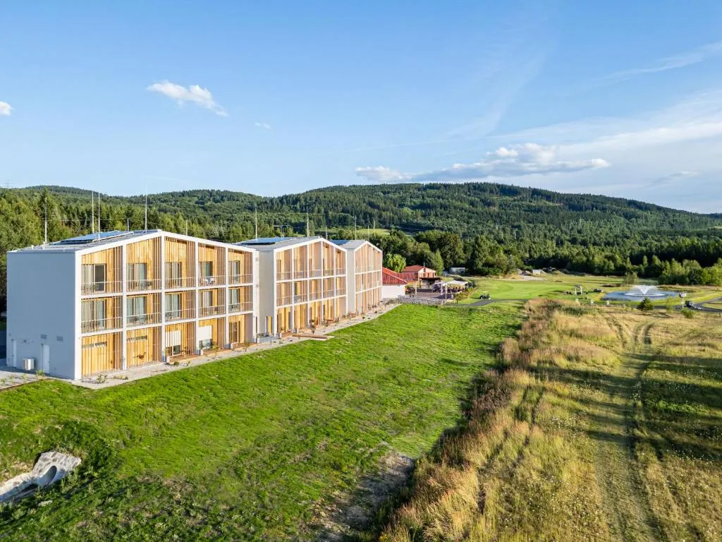 MARSHALL Golf & Wellness Hotel, hotel in Sokolov