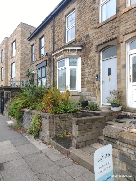 Raja's House, Nether Edge