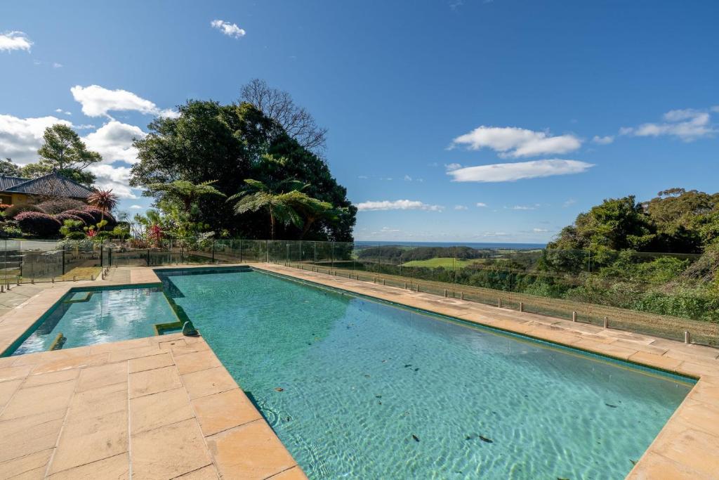 Flametrees, Jamberoo