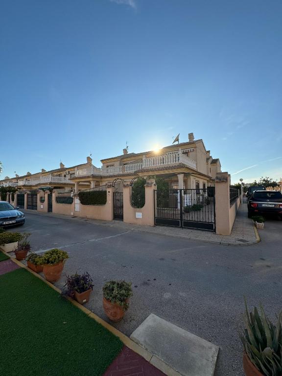 Flamingo Hill Villa - 1