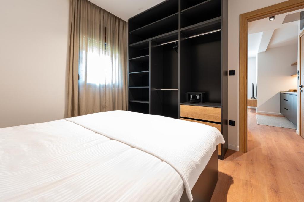 Nanooq Apartments - 2