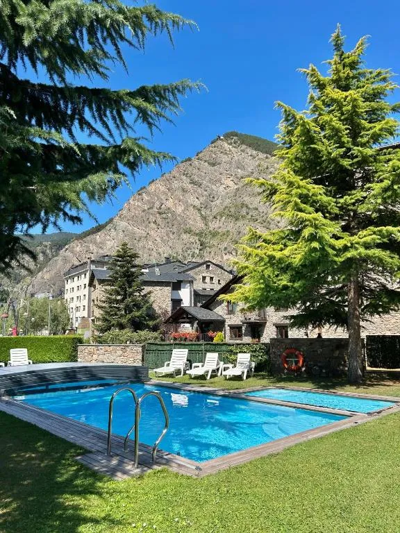 Hotel Bonavida, hotel di Canillo