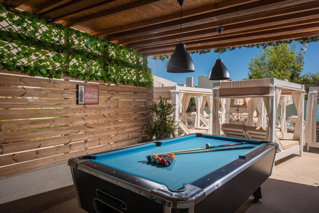Meramaglia Hotel — Swimming pool in Malia