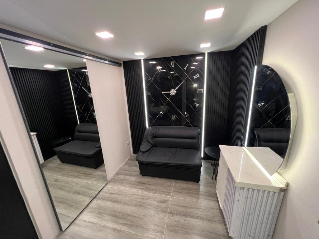 Precious island, Port Louis